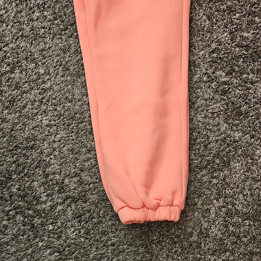 COMFRT Coral Jogger Bottoms Sz Small. Nwts!!! Signature Sweatpants!!